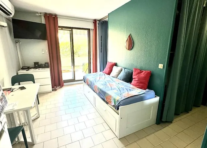 Au Coeur Du Lavandou